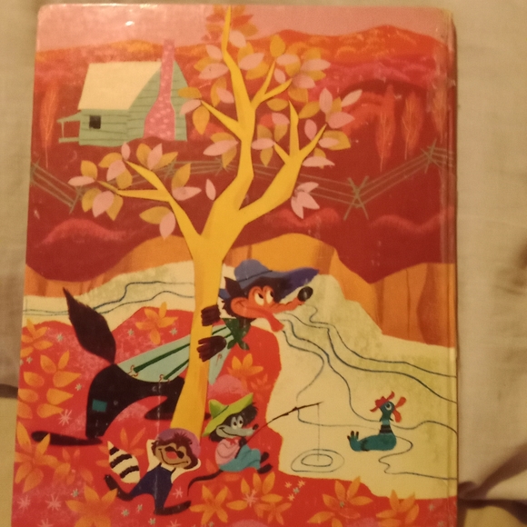 Walt Disney's Uncle Remus Stories by Joel Harris A Giant Golden Book - Picture 2 of 11